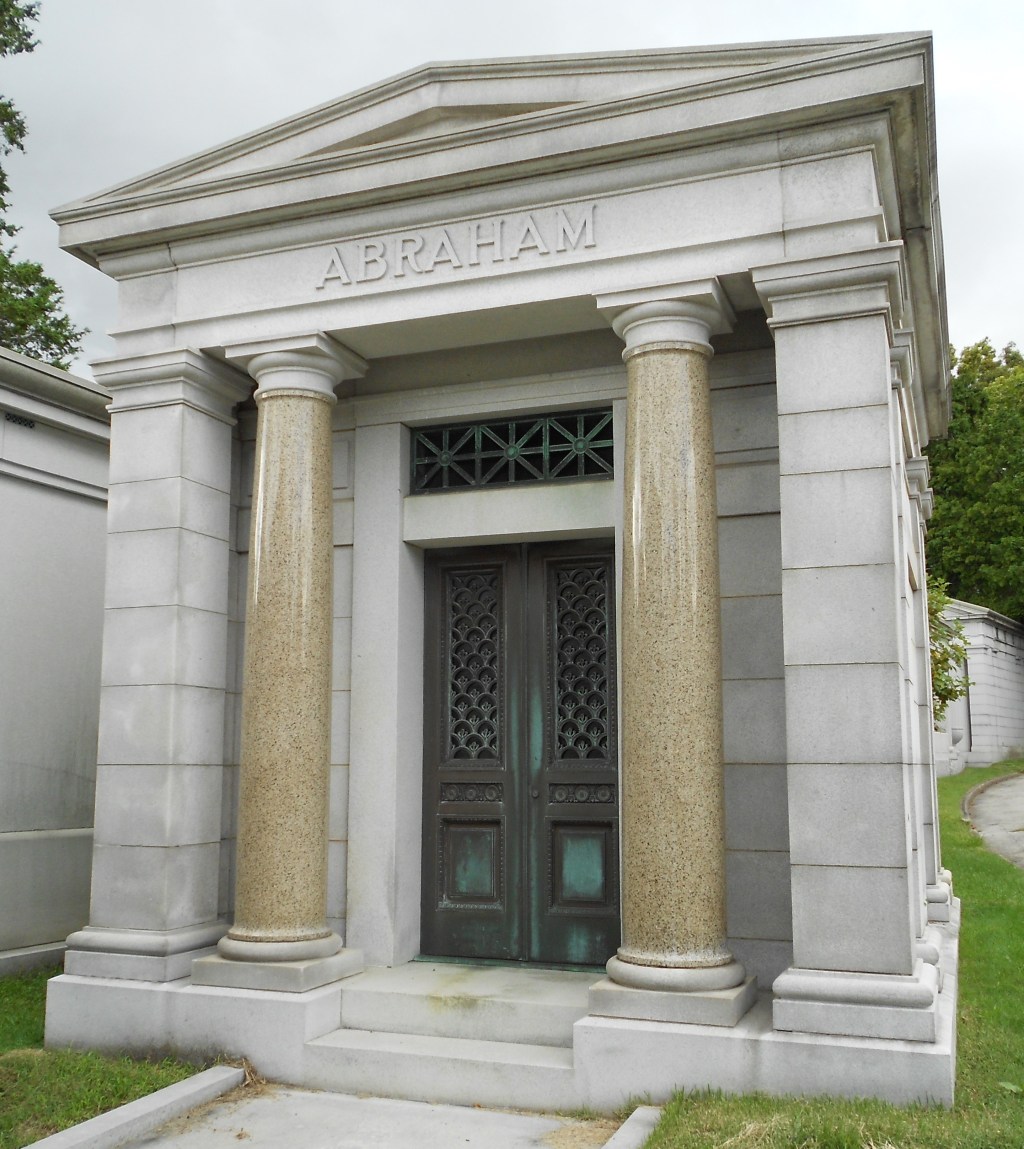 Famous Retail Founders Buried in NYC&nbsp;Cemeteries